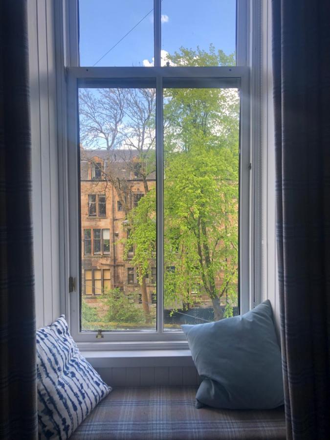 Beautiful Double Room In Idyllic West End Townhouse Glasgow Exterior photo